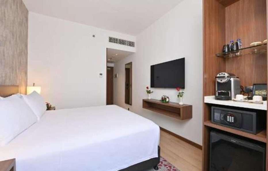 Comfort Hotel Jeddah King Road