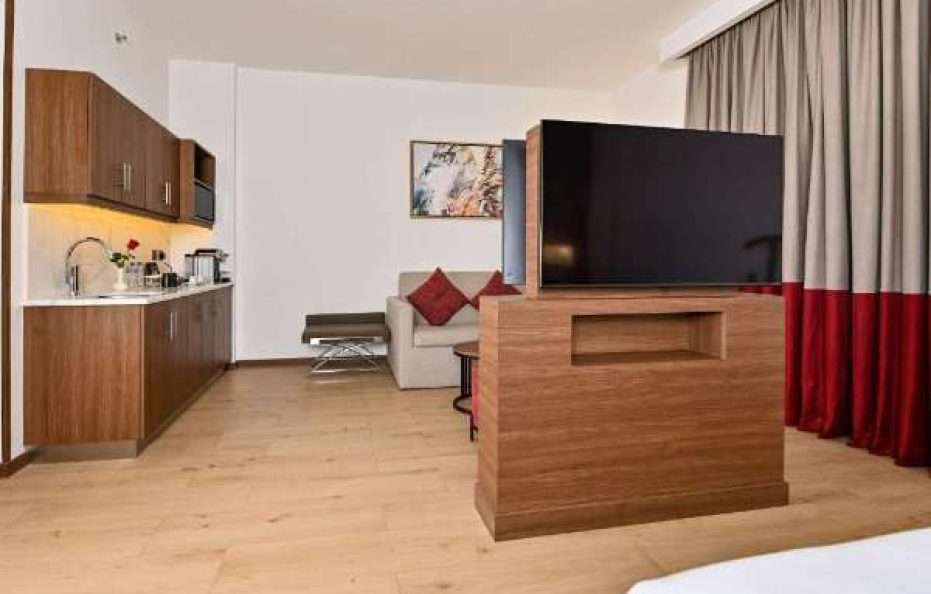 Comfort Hotel Jeddah King Road