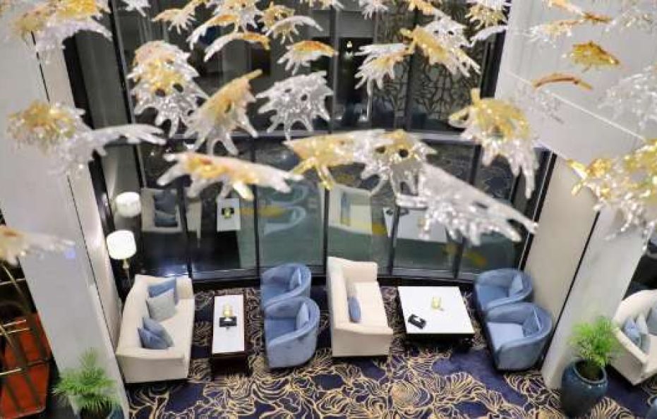 Five Seasons Hotel
