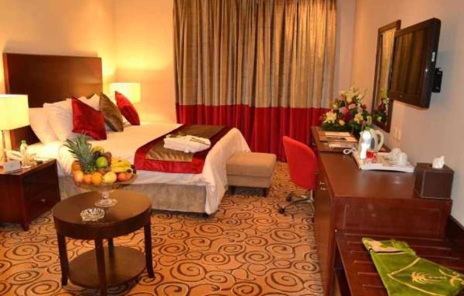 Golden Tulip Hail
