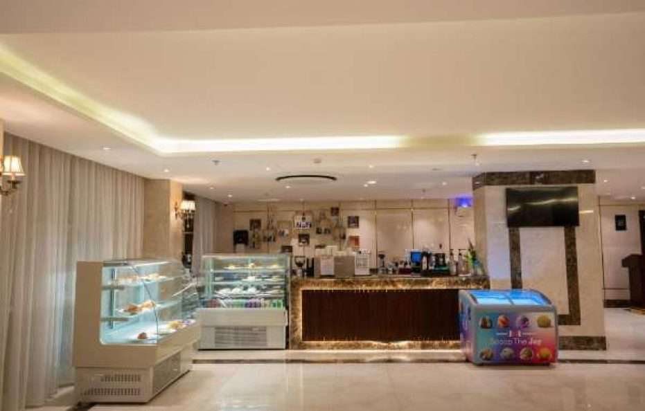 Rosemond Al Hamra