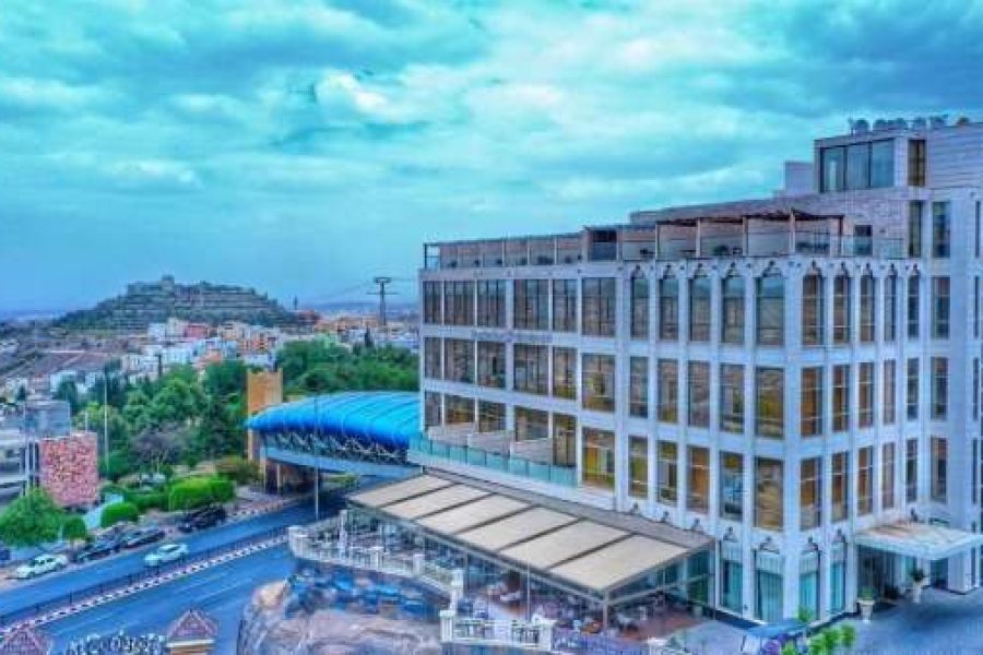 Sarwat Park Hotel