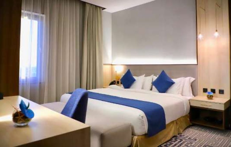 Five Seasons Hotel
