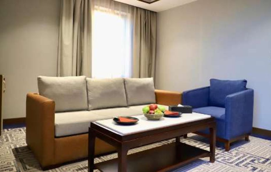Five Seasons Hotel