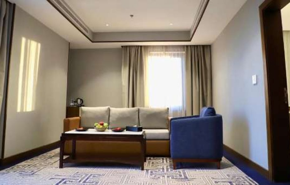 Five Seasons Hotel