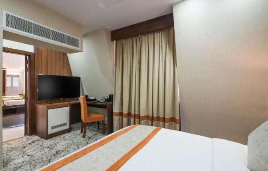 Tulip Plaza Hotel-Sakaka