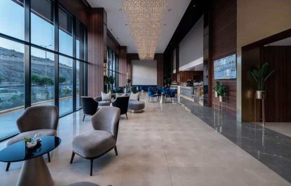 Warwick Al Taif Hotel